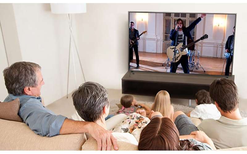 تکنولوژی ultra surround تلویزیون 65  اینچ ال جی UN8060