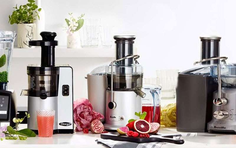 راهنمای خرید آبمیوه گیری همراه با نکات طلایی 8fb69e05 91b9 40f9 87f9 8228df597b5c - راهنمای خرید آبمیوه گیری همراه با نکات طلایی