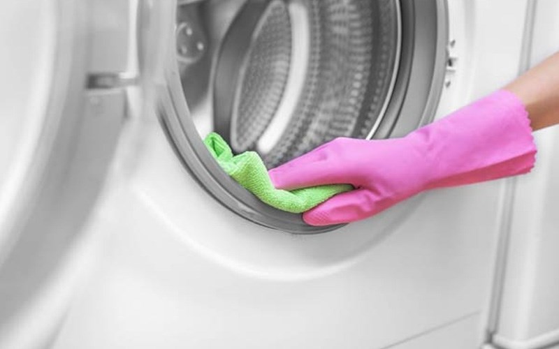 ماشین لباسشویی را به طور مرتب تمیز کنید