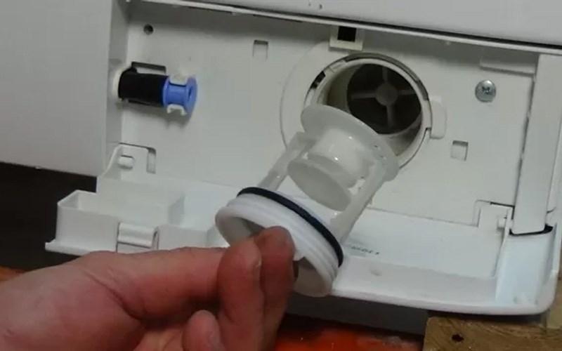 نحوه تمیز کردن فیلتر ماشین لباسشویی